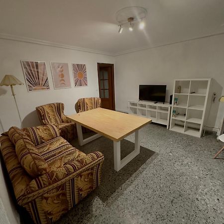 Apartamento En Sevilla ภายนอก รูปภาพ